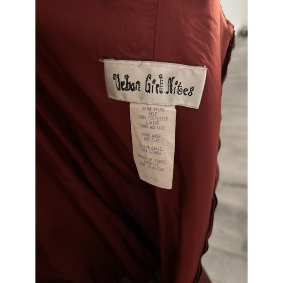 Burgundy Urban Girl Nites Formal Sleeveless Dress size Woman’s 15/16 - Picture 4 of 4